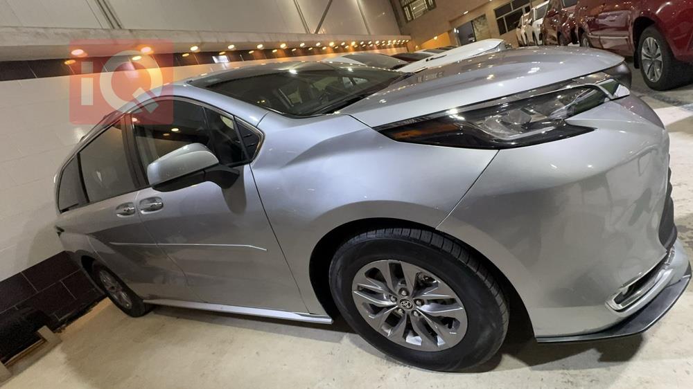 تويوتا سيينا